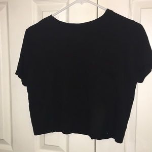 Super cute black shirt!